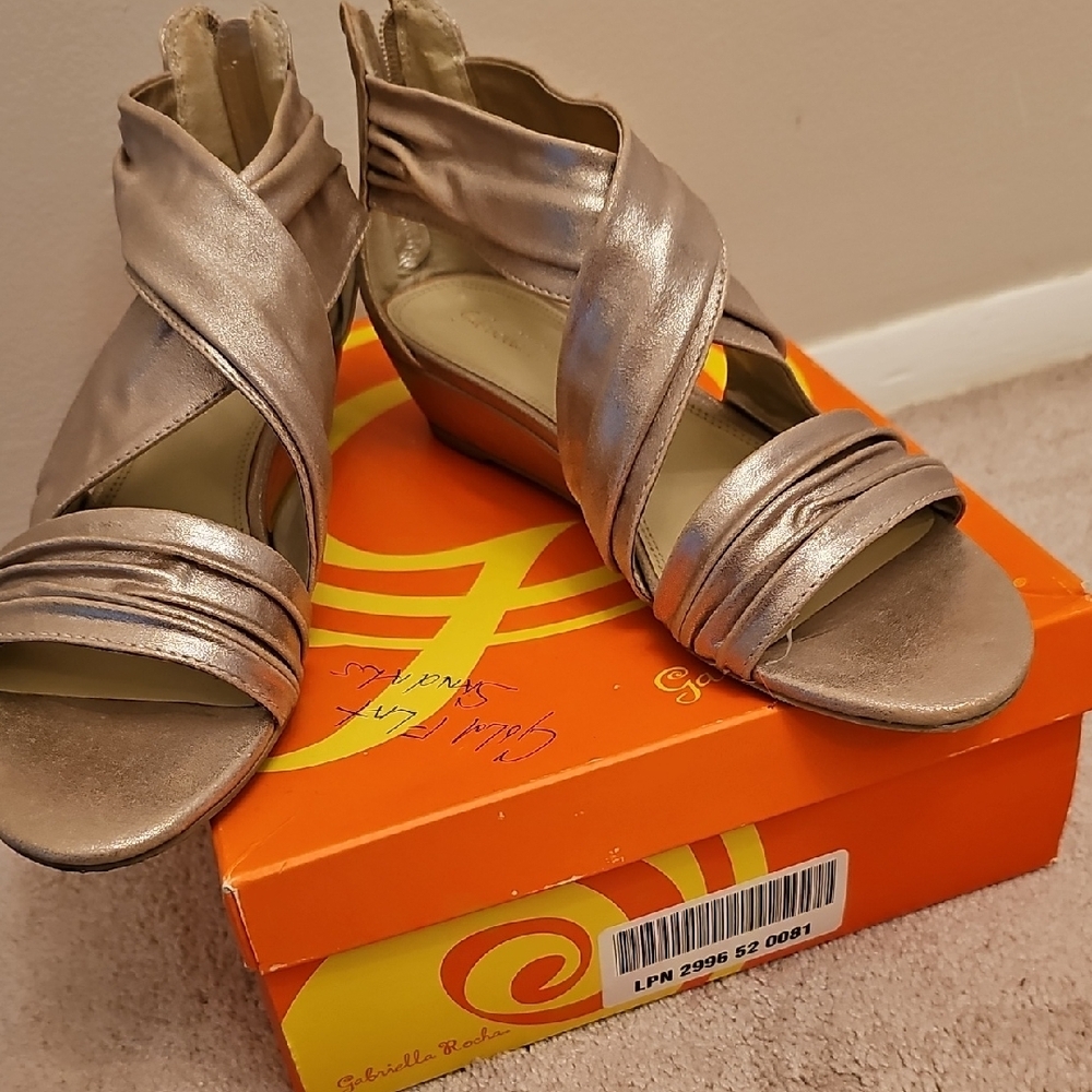 Gabriella Rocha Metallic Wedges - Picture 6 of 6
